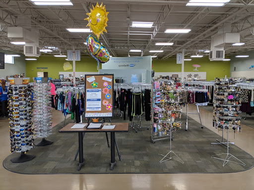 Thrift Store «Goodwill Store», reviews and photos, 2700 Kraft Ave SE, Grand Rapids, MI 49546, USA