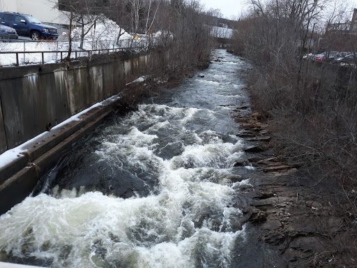 Shopping Mall «Torrington Commons Shopping Center», reviews and photos, 211 High St, Torrington, CT 06790, USA
