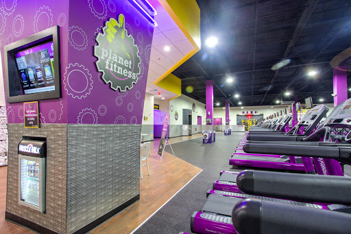 Gym «Planet Fitness», reviews and photos, 735 N 14th St, Leesburg, FL 34748, USA