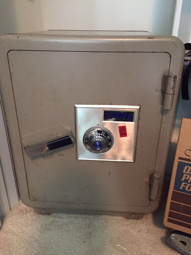 Locksmith «LLA locksmith services», reviews and photos, 7521 Edinger Ave apt 3223, Huntington Beach, CA 92647, USA