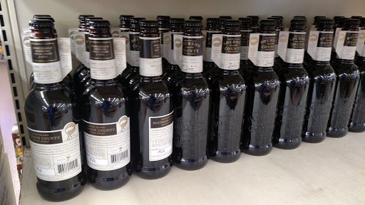 Beer Store «Family Beer & Liquor Store», reviews and photos, 20200 US Rte 20 Frontage Rd, East Dubuque, IL 61025, USA