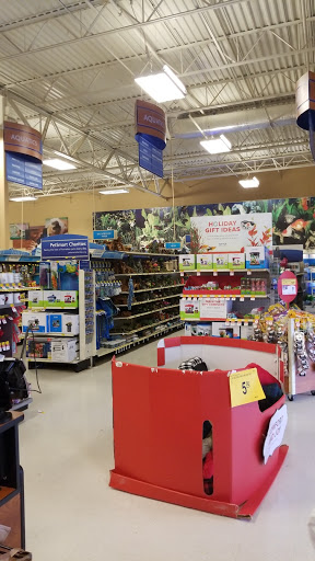 Pet Supply Store «PetSmart», reviews and photos, 11134 Parkside Dr, Knoxville, TN 37934, USA