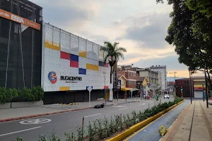Centro Comercial Bucacentro image