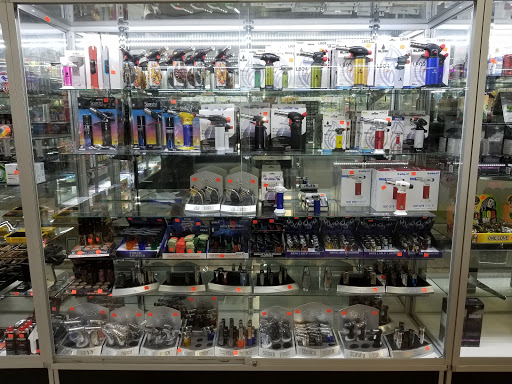 Tobacco Shop «Illusion Smoke Shop», reviews and photos, 4809 Laguna Blvd # 110, Elk Grove, CA 95758, USA
