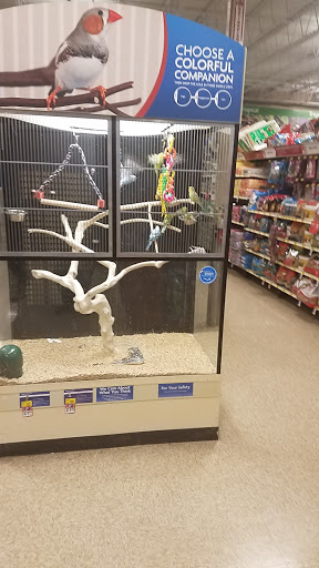Pet Supply Store «PetSmart», reviews and photos, 1521 Golden Gate Plaza, Mayfield Heights, OH 44124, USA