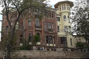 Bulgur Palace image