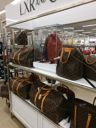 Clothing Store «Burlington Coat Factory», reviews and photos, 5737 NW 7th St, Miami, FL 33126, USA