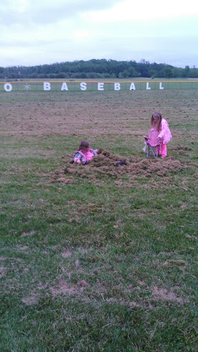 Golf Course «Niagara County Golf Course», reviews and photos, 314 Davison Rd, Lockport, NY 14094, USA