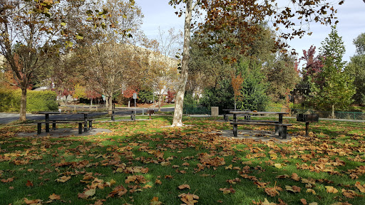 Park «Rolling Hills Park», reviews and photos, 3500 Glenwood Dr, Fairfield, CA 94534, USA