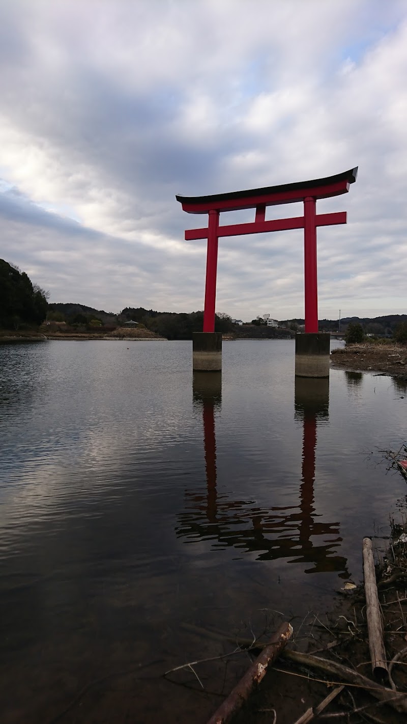 亀山水天宮