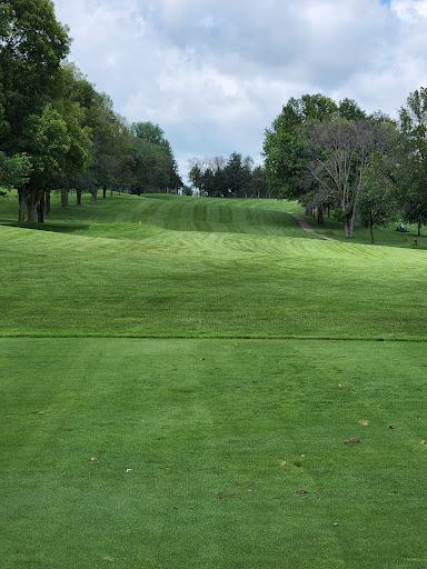 Golf Course «Fillmore Fairways Golf Course», reviews and photos, 21655 US-151, Cascade, IA 52033, USA