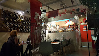Atmosphère du Restaurant de tapas D'Aqui D'AILLEURS à Perpignan - n°16