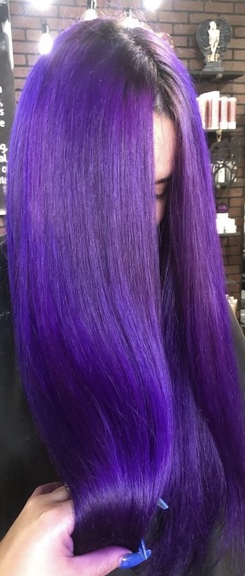 Avant Garde Salon 90241