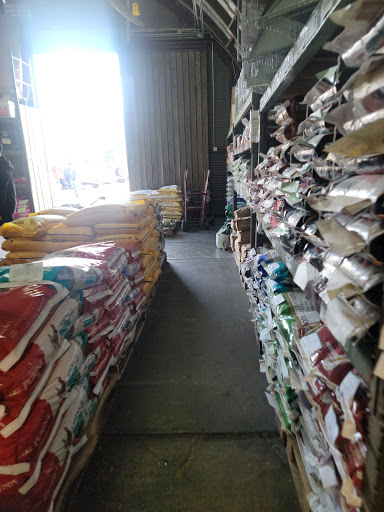 Animal Feed Store «Farmers Feed & Pet Supply», reviews and photos, 1302 E Miner Ave, Stockton, CA 95205, USA