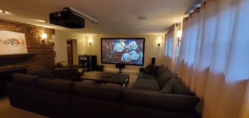 Home Theater Store «RadioActive Electronics», reviews and photos, 15624 W High St, Middlefield, OH 44062, USA