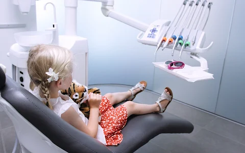 Dentist Kids - Dentiste pour enfants - Dentiste pédiatrique - Pédodontiste image