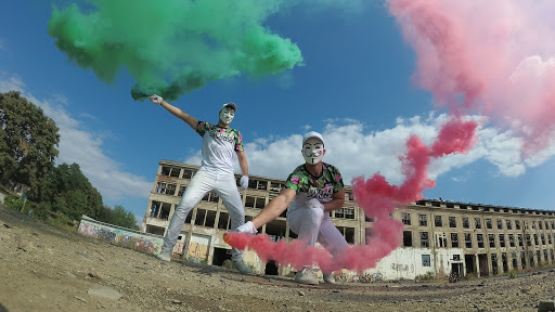 SHUFFLING BROS SCHOOL PRAHA