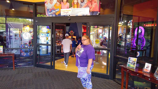 Bowling Alley «Stars and Strikes Family Entertainment Center», reviews and photos, 1700 Winder Hwy NE #100, Dacula, GA 30019, USA