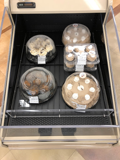 Grocery Store «Food Lion», reviews and photos, 5227 Waterway Dr, Dumfries, VA 22025, USA