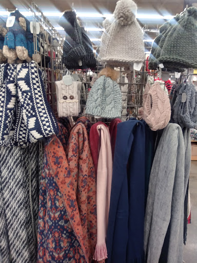 Furniture Store «Cost Plus World Market», reviews and photos, 535 Westport Rd, Kansas City, MO 64111, USA