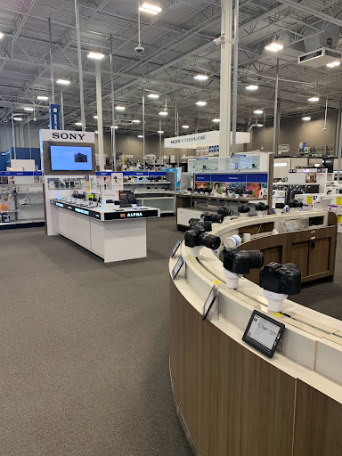 Electronics Store «Best Buy», reviews and photos, 675 US-1, Iselin, NJ 08830, USA