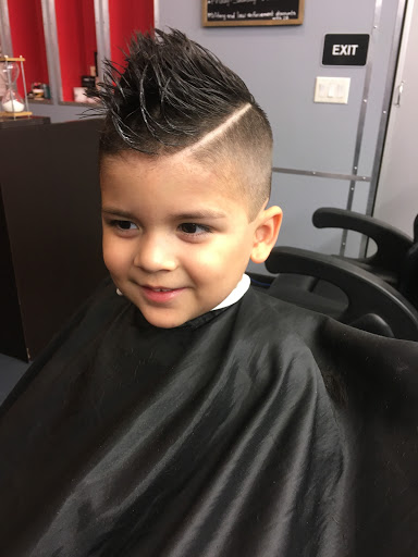 Barber Shop «Shave & Blade Barber Shop», reviews and photos, 9824 West Northern Avenue, #200, Peoria, AZ 85345, USA