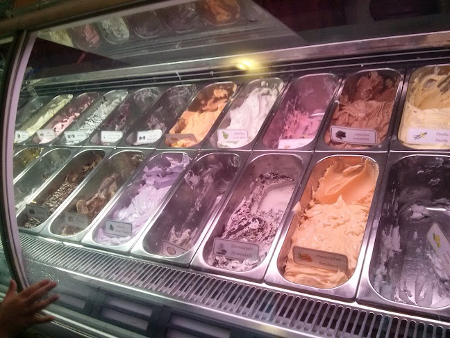 Sulák cukrászda - Fagylaltozó