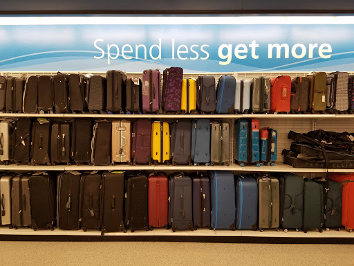 Clothing Store «Ross Dress for Less», reviews and photos, 5220 Jimmy Lee Smith Pkwy, Hiram, GA 30141, USA