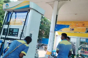 Bharat Petroleum, Petrol Pump -Rani Kamalambal Rajayee Agencies image
