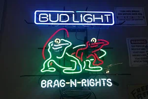 Brag N Rights Bar & Grill image
