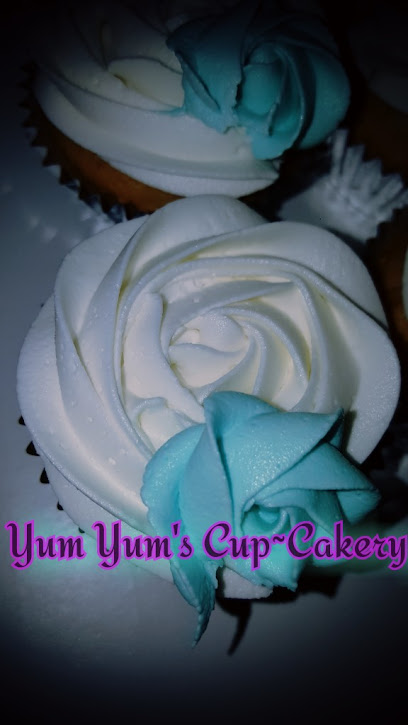 Yum Yum's Cup~Cakery