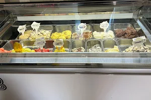 Helbana Ice Cream Shop image