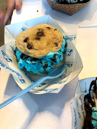 Ice Cream Shop «The Baked Bear», reviews and photos, 256 North University Drive, Farmington, UT 84025, USA