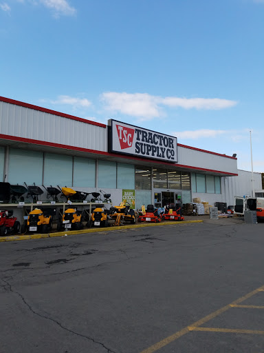 Tractor Supply Co., 1 Baldwin Blvd STE 23, Shamokin Dam, PA 17876, USA, 