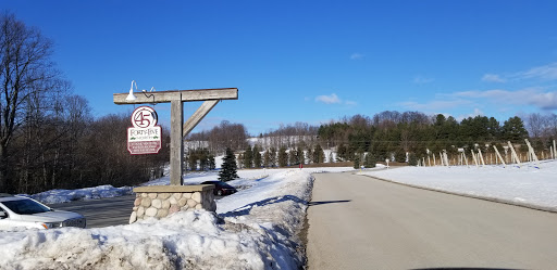 Winery «45 North Vineyard & Winery», reviews and photos, 8580 E Horn Rd, Lake Leelanau, MI 49653, USA