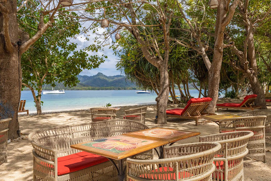 Gili Asahan Amahelia Beach