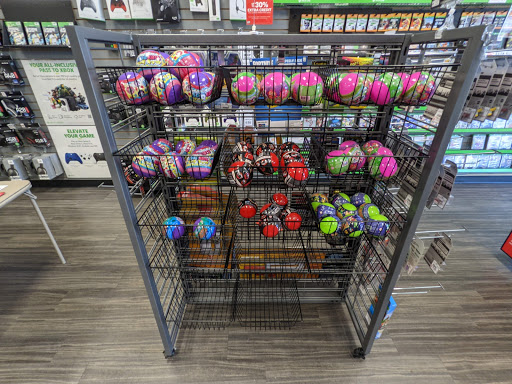 Video Game Store «GameStop», reviews and photos, 545 Cool Springs Blvd #185, Franklin, TN 37067, USA