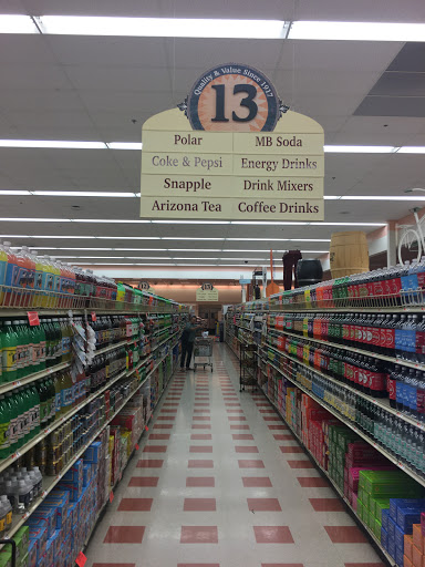 Grocery Store «Market Basket», reviews and photos, 100 Market Street, Tilton, NH 03276, USA