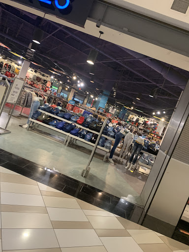 Shopping Mall «Crossgates Mall», reviews and photos, 1 Crossgates Mall Rd, Albany, NY 12203, USA