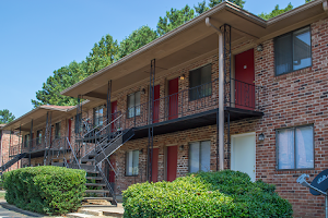 Country Gardens Apartments image