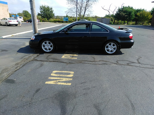 Car Detailing Service «Blue Wave Car Wash», reviews and photos, 1379 W Main Rd, Middletown, RI 02842, USA