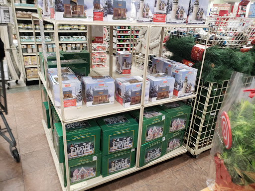 Home Goods Store «Christmas Tree Shops», reviews and photos, 2935 Concord Rd, York, PA 17402, USA