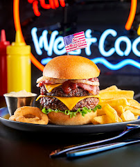 Hamburger du Restaurant américain Memphis - Restaurant Diner à Vendin-le-Vieil - n°5