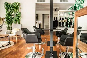 Sessions Hairdressing image