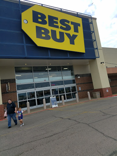 Shopping Mall «Winston Plaza», reviews and photos, 1254 Winston Plaza, Melrose Park, IL 60160, USA