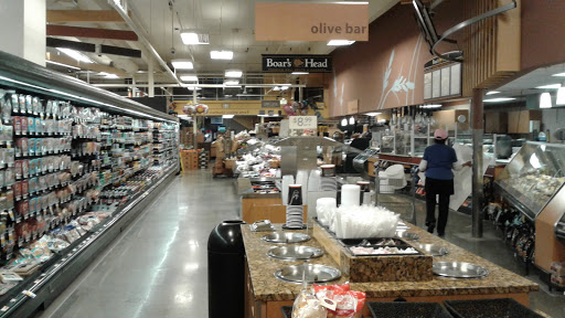 Grocery Store «Quality Food Center», reviews and photos, 1801 N 45th St, Seattle, WA 98103, USA