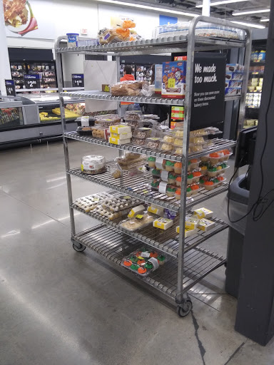 Department Store «Walmart Supercenter», reviews and photos, 1500 N Jefferson Way, Indianola, IA 50125, USA