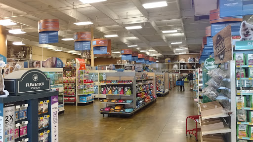 Pet Supply Store «PetSmart», reviews and photos, 573 N McKinley St, Corona, CA 92879, USA