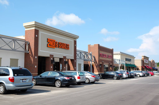 Town & Country Shopping Center, 300 E Stroop Rd, Dayton, OH 45429, USA, 