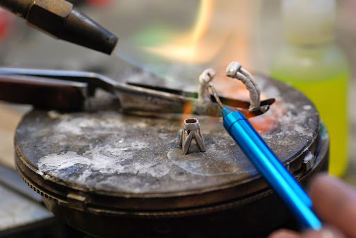 Jewelry Appraiser «The Gem Lab - Jewelry & Custom Design», reviews and photos, 4098 W Henrietta Rd, Rochester, NY 14623, USA